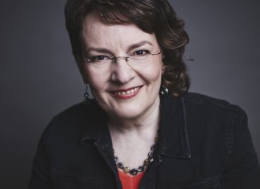 Paula Havaste vieraana kirjastossa 23.2.